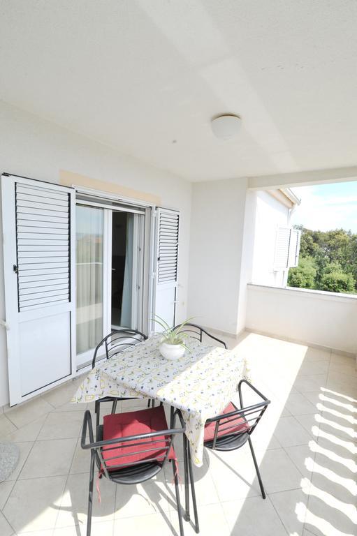 Villa Luna With Seaview Petrčane Exterior foto