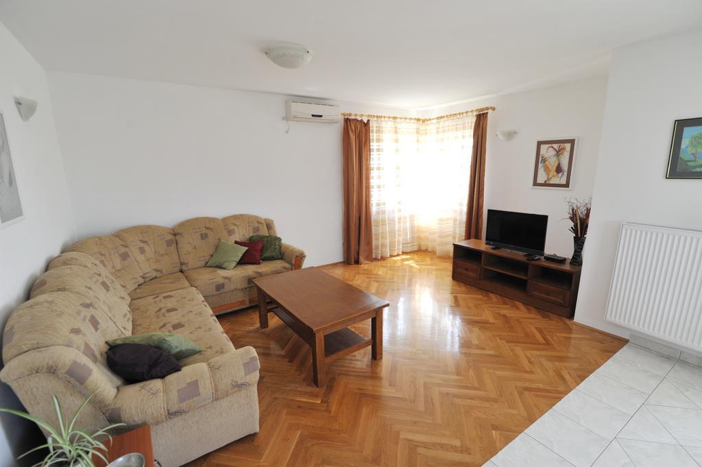 Villa Luna With Seaview Petrčane Exterior foto
